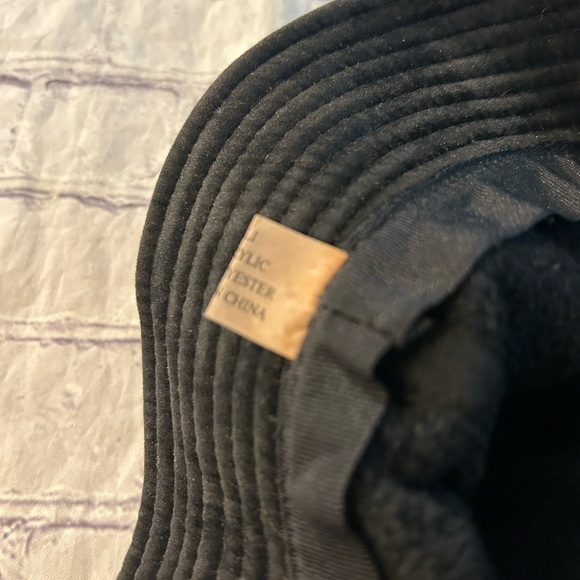 CAPPELLI WOMENS ACRYLIC/POLYESTER BLACK BUCKET HAT - Picture 6 of 8